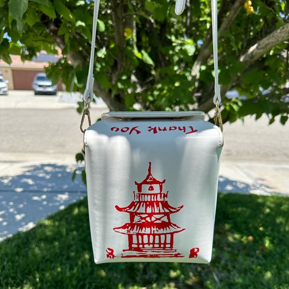 CUTE CHINESE TAKEOUT BAG - Picture 1 of 3